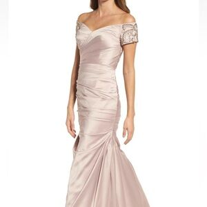 LA FEMME Champagne Beaded Off Shoulder Ruched Satin Mermaid Gown Dress 10